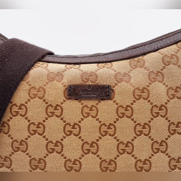 ❌️❌️SOLD❌️❌️AO47❤️ GUCCI  GG Monogram HalfMoon Crossbody bag - Picture 2 of 15